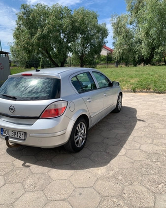 Opel Astra cena 10000 przebieg: 323000, rok produkcji 2006 z Płock małe 254